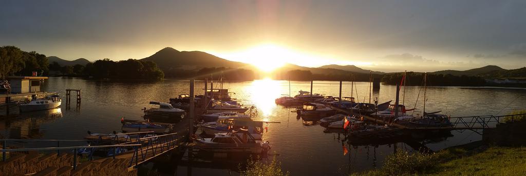 Resort Marina Labe โลโวซิเซ ภายนอก รูปภาพ