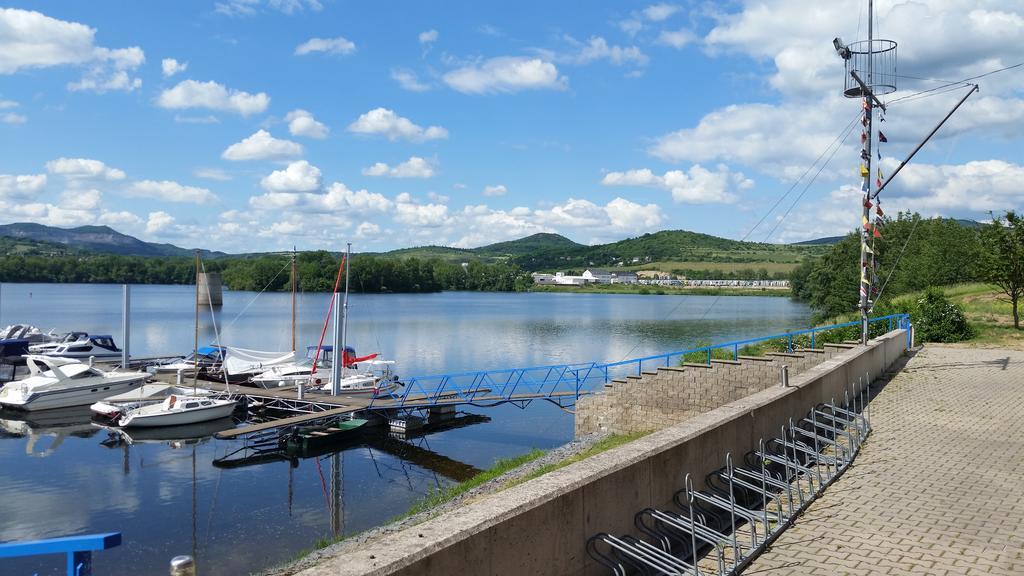 Resort Marina Labe โลโวซิเซ ภายนอก รูปภาพ