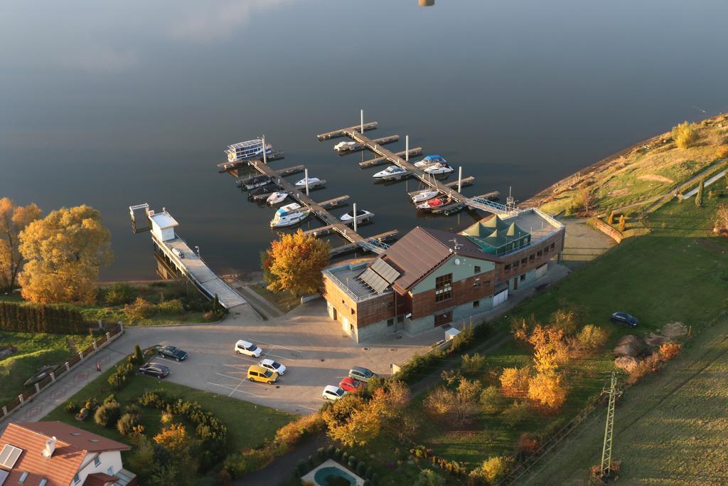Resort Marina Labe โลโวซิเซ ภายนอก รูปภาพ