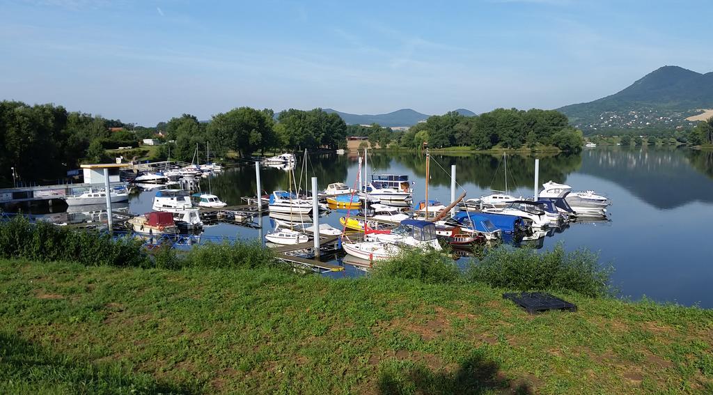 Resort Marina Labe โลโวซิเซ ภายนอก รูปภาพ