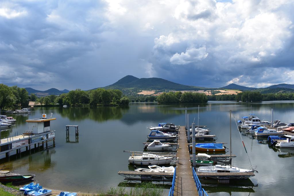 Resort Marina Labe โลโวซิเซ ภายนอก รูปภาพ